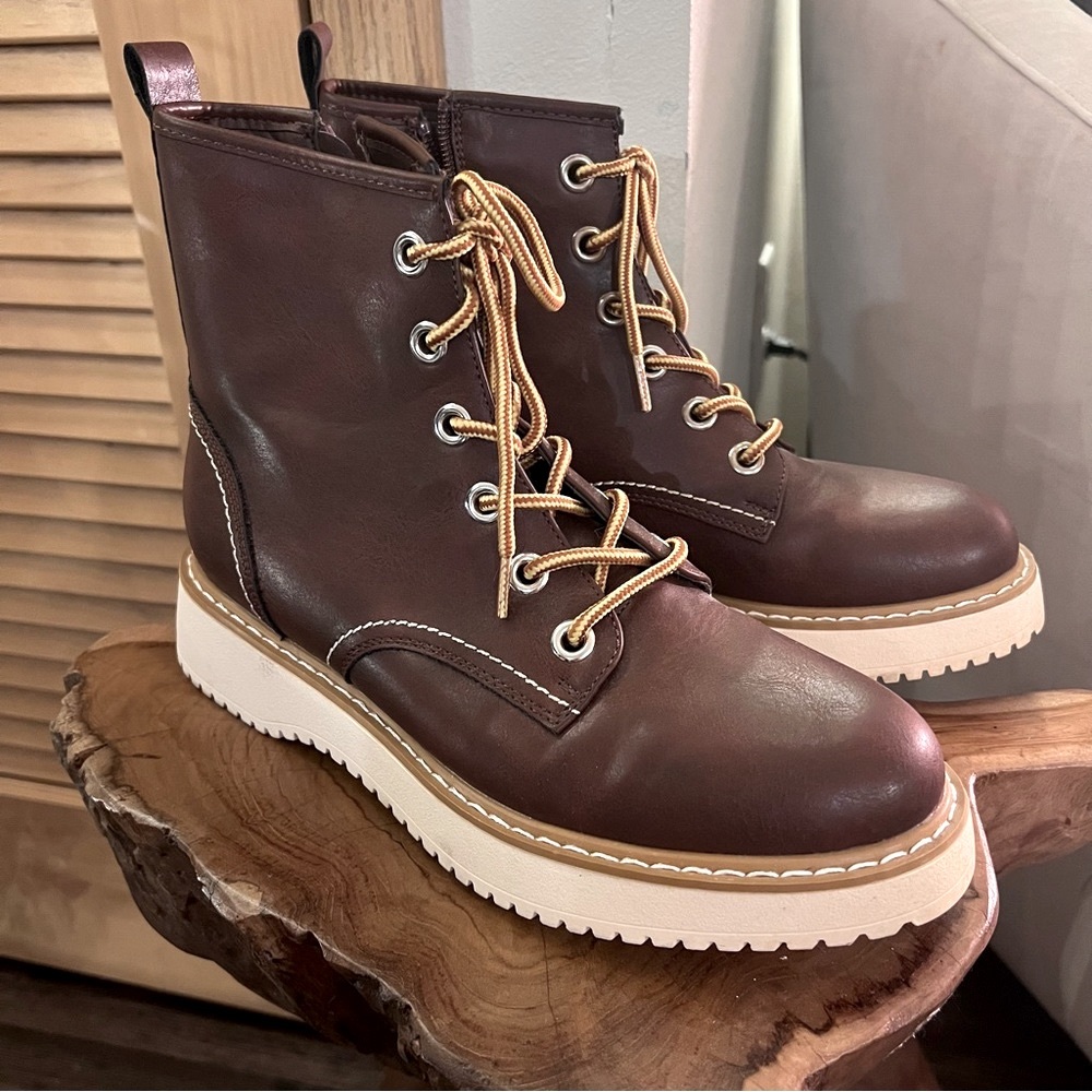 Madden Girl Kent Combat Boot